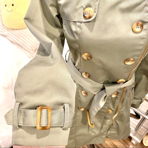 CoffeeShop Trench Coat - Picture 4 of 7